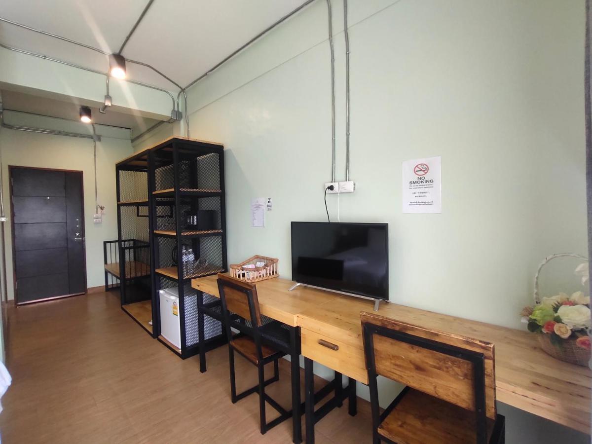 Nai Wiang Poshtel Hostel Chiang Mai Luaran gambar